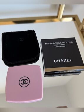 CHANEL Pink Double Faceted Mirror Duo